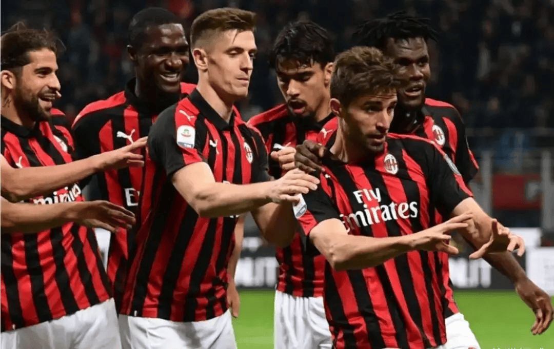 意甲:那不勒斯vsAC米兰 残阵米兰勇闯虎穴,能否客场全身而退?